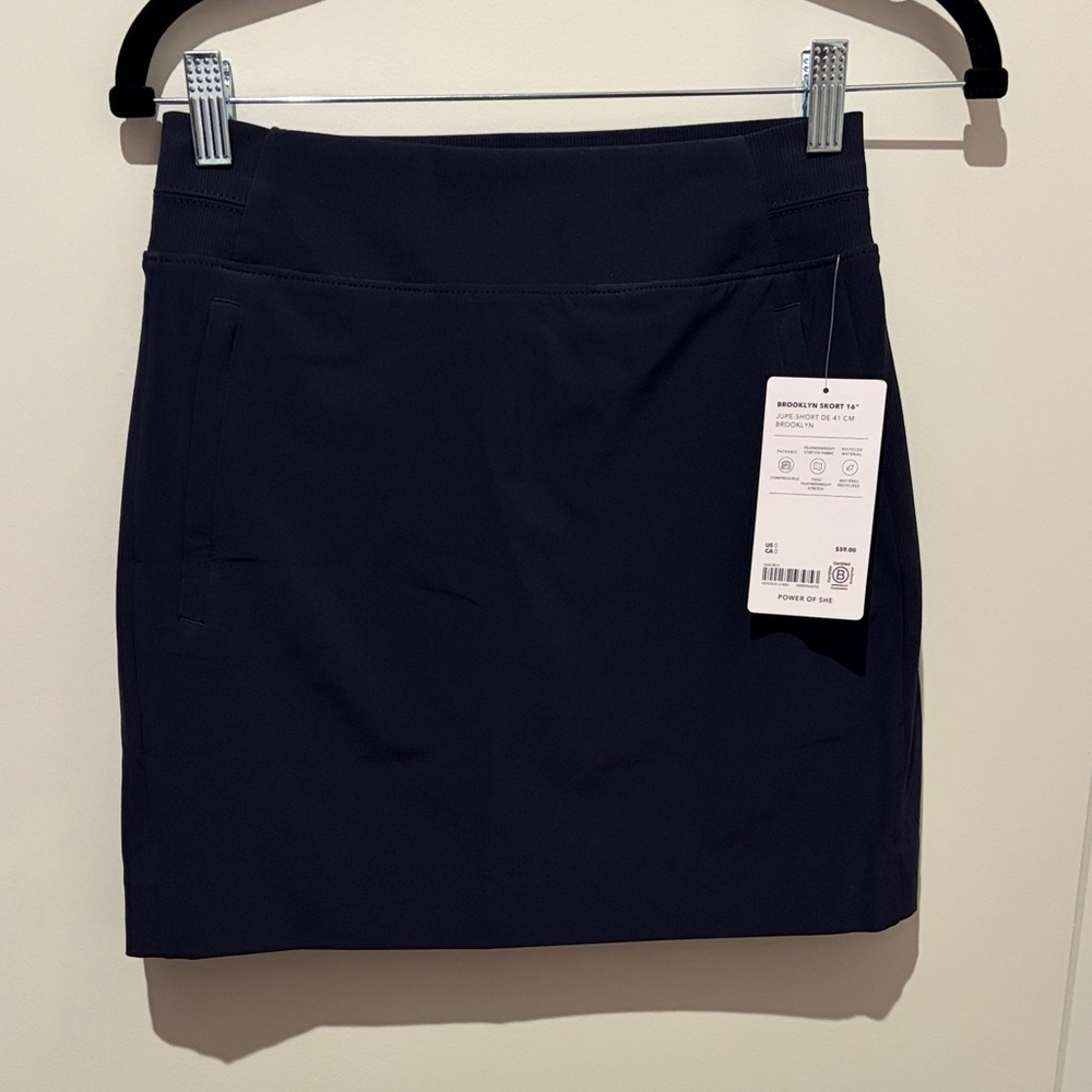 Athleta Navy Active Skort with Side Pockets